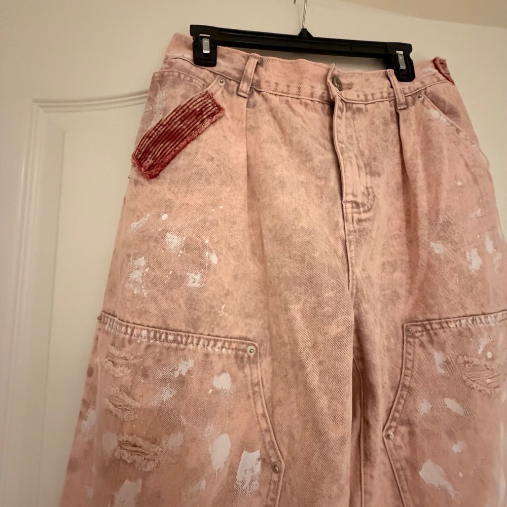 186. POL Oversize Size 10-12 Pink Acid Wash Jeans Distressed Paint Wide Leg M - Picture 9 of 11